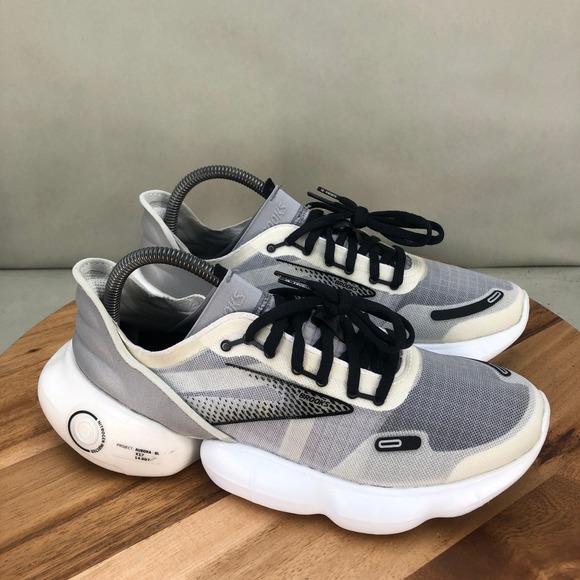 Brooks Shoes - Brooks Aurora-BL Nitrogen Injected Running Shoes Womens 9 Grey White Lightweight
